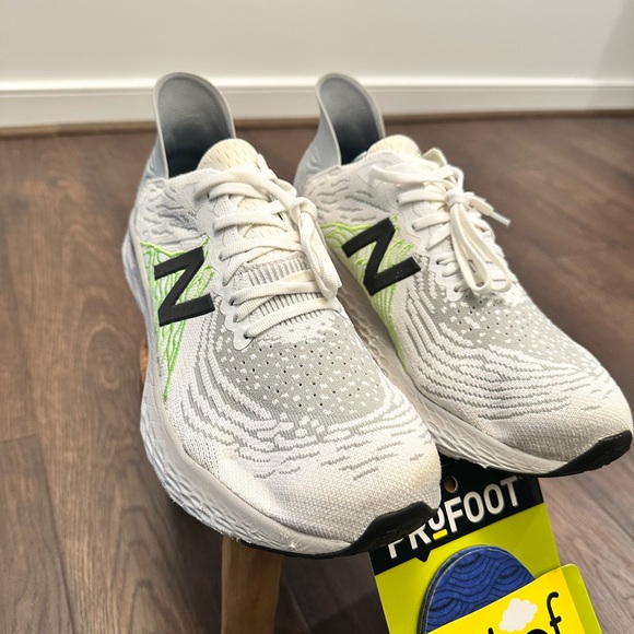 New Balance Men’s Fresh Foam 1080 Running Shoe W/ New Insoles, Size 12 - Picture 6 of 12